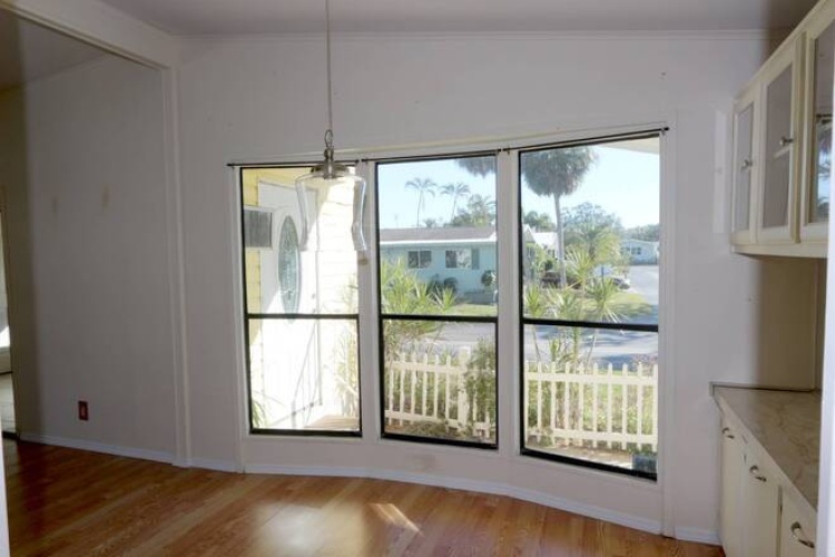 5935 Camelot Dr N, Sarasota, Florida 34233, 2 Bedrooms Bedrooms, ,2 BathroomsBathrooms,Mobile/manufactured,For Sale,Camelot Dr N,11601074