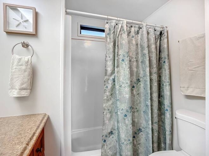 5951 Camelot Dr N, Sarasota, Florida 34233, 2 Bedrooms Bedrooms, ,2 BathroomsBathrooms,Mobile/manufactured,For Sale,Camelot Dr N,11603396