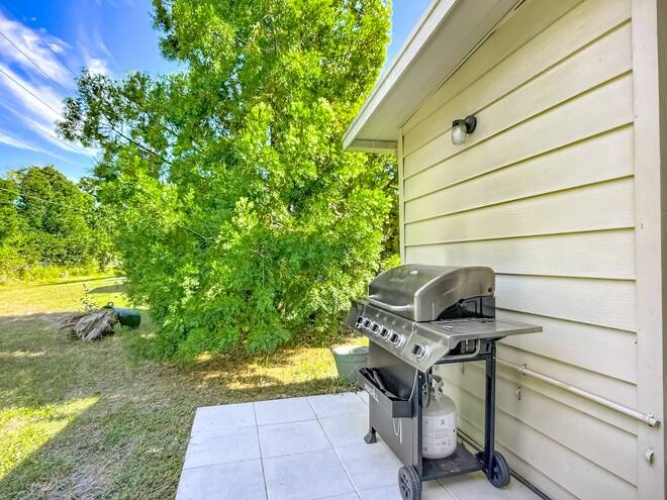 5951 Camelot Dr N, Sarasota, Florida 34233, 2 Bedrooms Bedrooms, ,2 BathroomsBathrooms,Mobile/manufactured,For Sale,Camelot Dr N,11603396