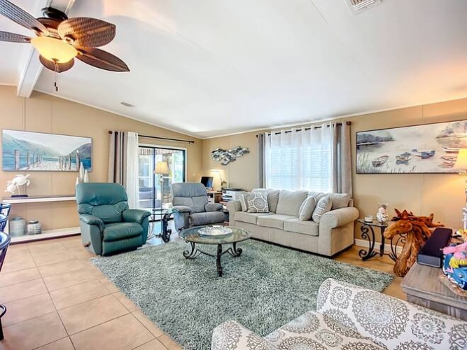 5951 Camelot Dr N, Sarasota, Florida 34233, 2 Bedrooms Bedrooms, ,2 BathroomsBathrooms,Mobile/manufactured,For Sale,Camelot Dr N,11603396