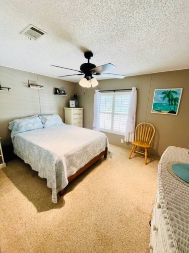 10048 Mission Hills Ct., North Fort Myers, Florida 33903, 2 Bedrooms Bedrooms, ,2 BathroomsBathrooms,Mobile/manufactured,For Sale,Mission Hills Ct.,11604438