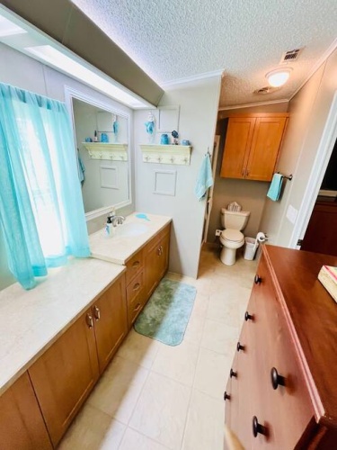 10048 Mission Hills Ct., North Fort Myers, Florida 33903, 2 Bedrooms Bedrooms, ,2 BathroomsBathrooms,Mobile/manufactured,For Sale,Mission Hills Ct.,11604438