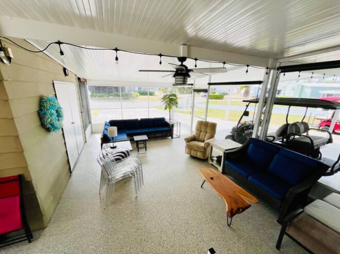10048 Mission Hills Ct., North Fort Myers, Florida 33903, 2 Bedrooms Bedrooms, ,2 BathroomsBathrooms,Mobile/manufactured,For Sale,Mission Hills Ct.,11604438