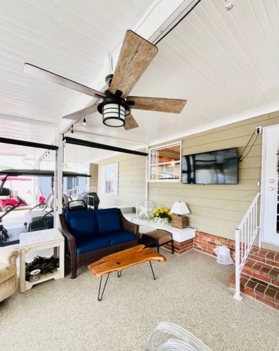 10048 Mission Hills Ct., North Fort Myers, Florida 33903, 2 Bedrooms Bedrooms, ,2 BathroomsBathrooms,Mobile/manufactured,For Sale,Mission Hills Ct.,11604438