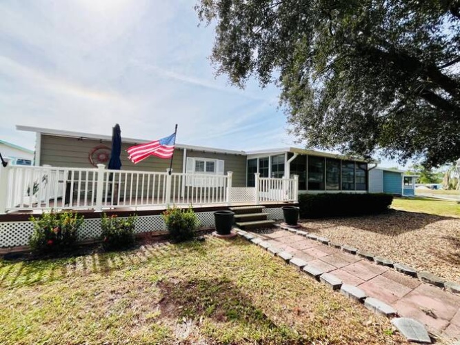 10048 Mission Hills Ct., North Fort Myers, Florida 33903, 2 Bedrooms Bedrooms, ,2 BathroomsBathrooms,Mobile/manufactured,For Sale,Mission Hills Ct.,11604438
