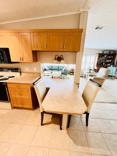 10048 Mission Hills Ct., North Fort Myers, Florida 33903, 2 Bedrooms Bedrooms, ,2 BathroomsBathrooms,Mobile/manufactured,For Sale,Mission Hills Ct.,11604438