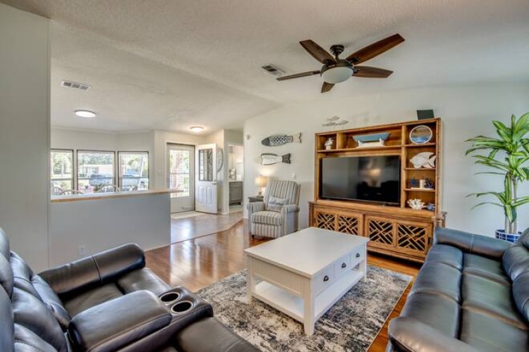 19852 GATOR CREEK CT., NORTH FORT MYERS, Florida 33903, 2 Bedrooms Bedrooms, ,2 BathroomsBathrooms,Mobile/manufactured,For Sale,GATOR CREEK CT.,11495720