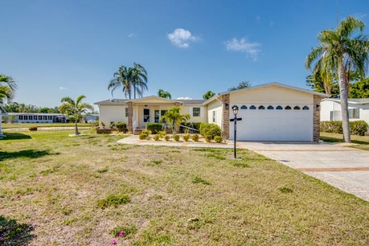 19852 GATOR CREEK CT., NORTH FORT MYERS, Florida 33903, 2 Bedrooms Bedrooms, ,2 BathroomsBathrooms,Mobile/manufactured,For Sale,GATOR CREEK CT.,11495720