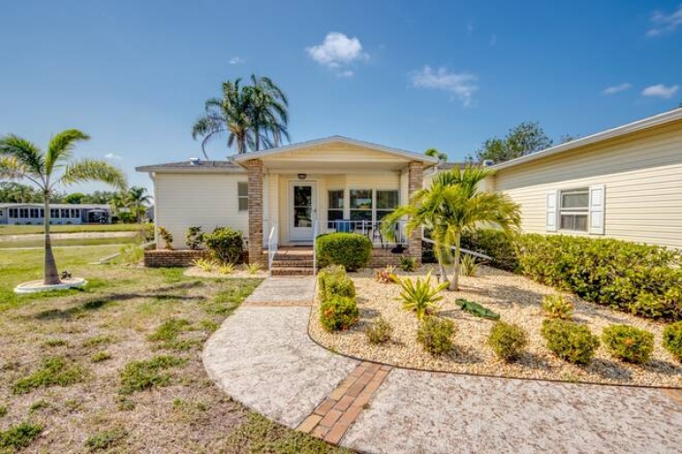 19852 GATOR CREEK CT., NORTH FORT MYERS, Florida 33903, 2 Bedrooms Bedrooms, ,2 BathroomsBathrooms,Mobile/manufactured,For Sale,GATOR CREEK CT.,11495720