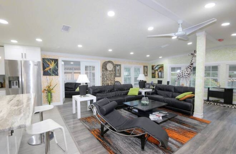 6411 Wakefield Ln, Sarasota, Florida 34241, 2 Bedrooms Bedrooms, ,2 BathroomsBathrooms,Mobile/manufactured,For Sale,Wakefield Ln,11607216