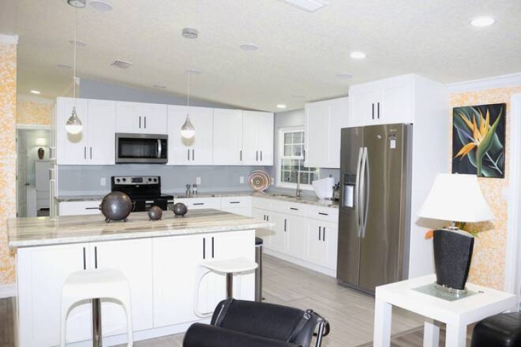 6411 Wakefield Ln, Sarasota, Florida 34241, 2 Bedrooms Bedrooms, ,2 BathroomsBathrooms,Mobile/manufactured,For Sale,Wakefield Ln,11607216