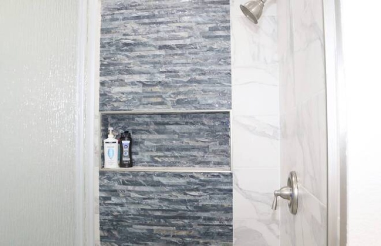 6411 Wakefield Ln, Sarasota, Florida 34241, 2 Bedrooms Bedrooms, ,2 BathroomsBathrooms,Mobile/manufactured,For Sale,Wakefield Ln,11607216