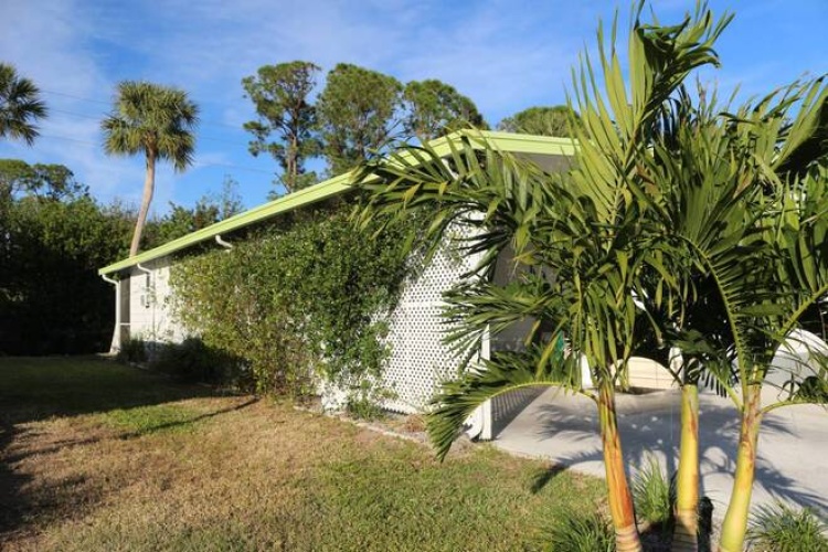 6411 Wakefield Ln, Sarasota, Florida 34241, 2 Bedrooms Bedrooms, ,2 BathroomsBathrooms,Mobile/manufactured,For Sale,Wakefield Ln,11607216