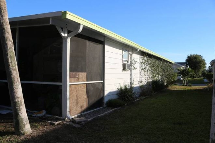 6411 Wakefield Ln, Sarasota, Florida 34241, 2 Bedrooms Bedrooms, ,2 BathroomsBathrooms,Mobile/manufactured,For Sale,Wakefield Ln,11607216