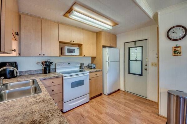 19284 Cedar Crest Ct., North Fort myers, Florida 33903, 2 Bedrooms Bedrooms, ,2 BathroomsBathrooms,Mobile/manufactured,For Sale,Cedar Crest Ct.,11218372