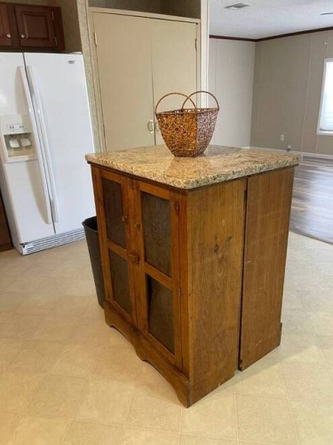 4810 NW HWY 72, Arcadia, Florida 34266, 2 Bedrooms Bedrooms, ,2 BathroomsBathrooms,Mobile/manufactured,For Sale,NW HWY 72,11487573