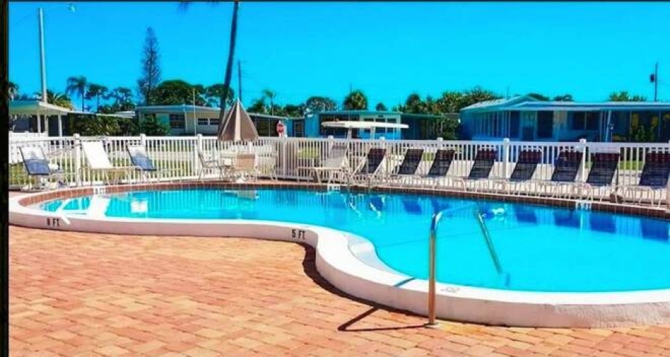 317 8th St, Nokomis, Florida 34275, 2 Bedrooms Bedrooms, ,2 BathroomsBathrooms,Mobile/manufactured,For Sale,8th St,11412131