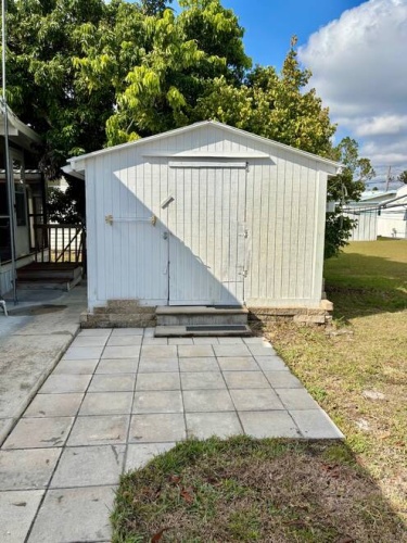 444 Osceola Ave, Frostproof, Florida 33843, 2 Bedrooms Bedrooms, ,2 BathroomsBathrooms,Mobile/manufactured,For Sale,Osceola Ave,11607671