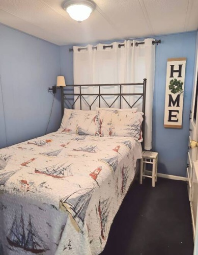 108 Circle Dr, Nokomis, Florida 34275, 2 Bedrooms Bedrooms, ,1 BathroomBathrooms,Mobile/manufactured,For Sale,Circle Dr,11608217