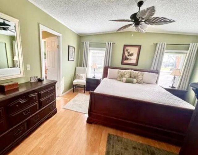 19430 SummerTree Ct., North Fort Myers, Florida 33903, 2 Bedrooms Bedrooms, ,2 BathroomsBathrooms,Mobile/manufactured,For Sale,SummerTree Ct.,11609119