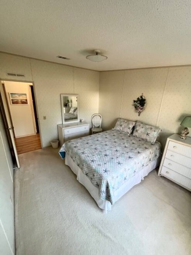 19447 Ravines Ct., North Fort Myers, Florida 33903, 2 Bedrooms Bedrooms, ,2 BathroomsBathrooms,Mobile/manufactured,For Sale,Ravines Ct.,11609535