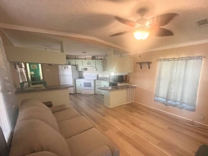 1640 S Scenic Hwy, Frostproof, Florida 33843, 2 Bedrooms Bedrooms, ,2 BathroomsBathrooms,Mobile/manufactured,For Sale,S Scenic Hwy,11488760