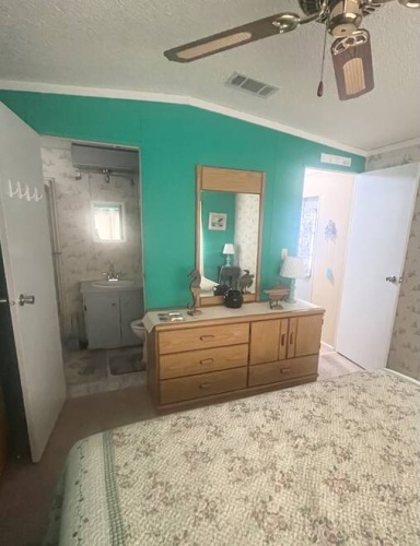 1640 S Scenic Hwy, Frostproof, Florida 33843, 2 Bedrooms Bedrooms, ,2 BathroomsBathrooms,Mobile/manufactured,For Sale,S Scenic Hwy,11488760