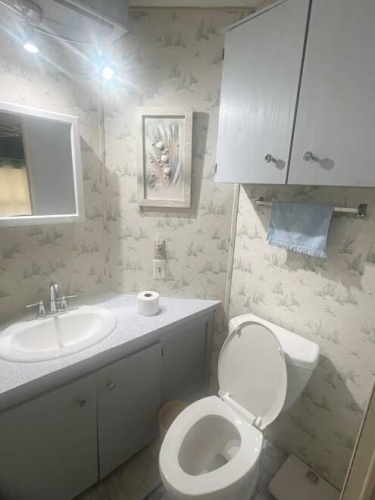 1640 S Scenic Hwy, Frostproof, Florida 33843, 2 Bedrooms Bedrooms, ,2 BathroomsBathrooms,Mobile/manufactured,For Sale,S Scenic Hwy,11488760