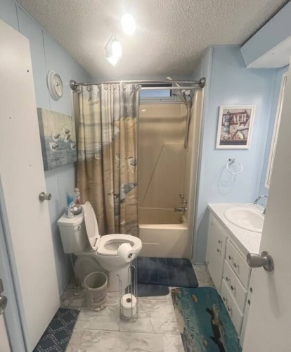 1640 S Scenic Hwy, Frostproof, Florida 33843, 2 Bedrooms Bedrooms, ,2 BathroomsBathrooms,Mobile/manufactured,For Sale,S Scenic Hwy,11488760