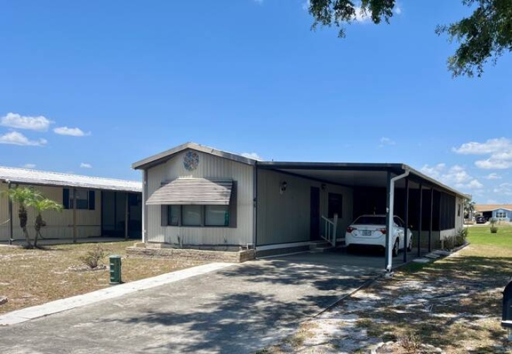 1640 S Scenic Hwy, Frostproof, Florida 33843, 2 Bedrooms Bedrooms, ,2 BathroomsBathrooms,Mobile/manufactured,For Sale,S Scenic Hwy,11488760