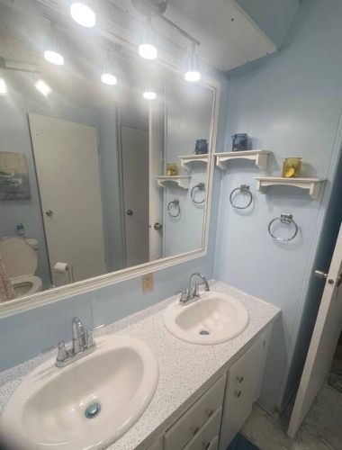 1640 S Scenic Hwy, Frostproof, Florida 33843, 2 Bedrooms Bedrooms, ,2 BathroomsBathrooms,Mobile/manufactured,For Sale,S Scenic Hwy,11488760