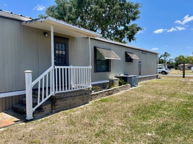 1640 S Scenic Hwy, Frostproof, Florida 33843, 2 Bedrooms Bedrooms, ,2 BathroomsBathrooms,Mobile/manufactured,For Sale,S Scenic Hwy,11488760