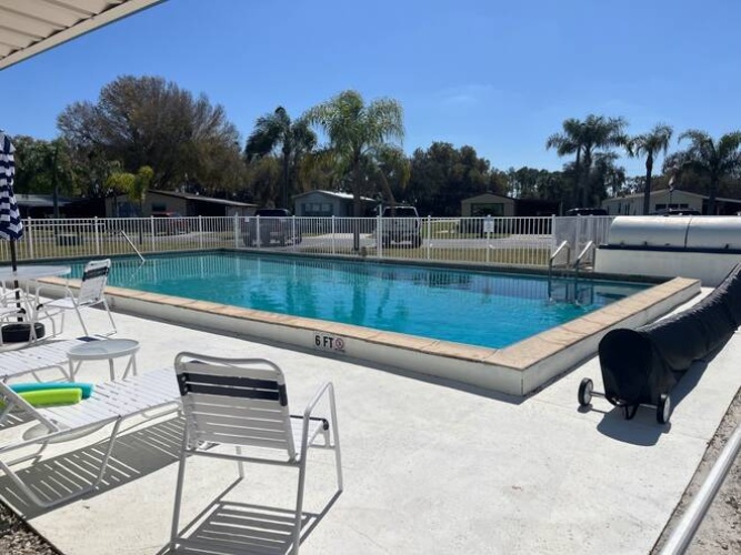 1640 S Scenic Hwy, Frostproof, Florida 33843, 2 Bedrooms Bedrooms, ,2 BathroomsBathrooms,Mobile/manufactured,For Sale,S Scenic Hwy,11488760