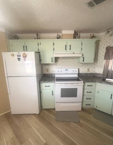 1640 S Scenic Hwy, Frostproof, Florida 33843, 2 Bedrooms Bedrooms, ,2 BathroomsBathrooms,Mobile/manufactured,For Sale,S Scenic Hwy,11488760