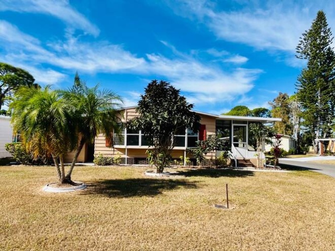 19140 Indian Wells Ct, North Fort Myers, Florida 33903, 2 Bedrooms Bedrooms, ,2 BathroomsBathrooms,Mobile/manufactured,For Sale,Indian Wells Ct,11610635