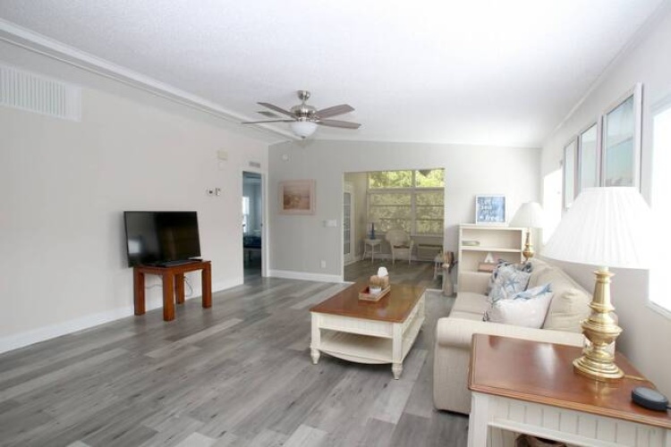 5421 Seven Oaks Dr, Sarasota, Florida 34241, 2 Bedrooms Bedrooms, ,2 BathroomsBathrooms,Mobile/manufactured,For Sale,Seven Oaks Dr,11610650