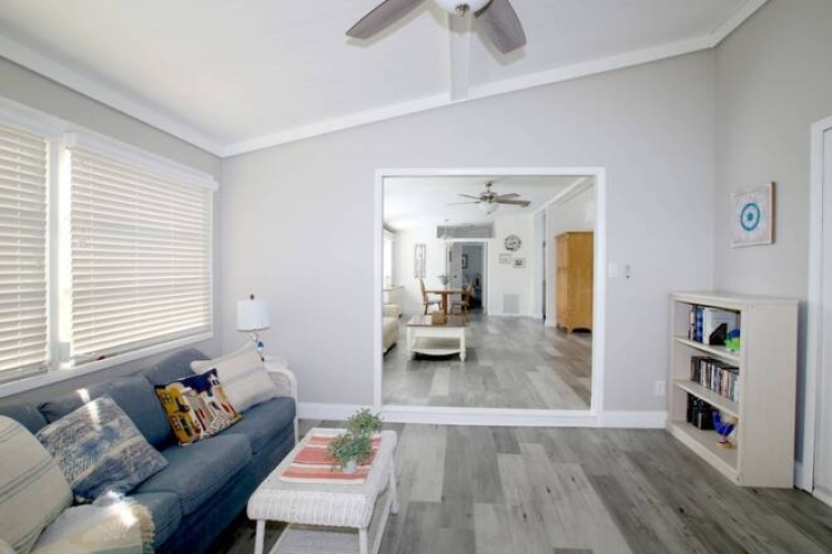 5421 Seven Oaks Dr, Sarasota, Florida 34241, 2 Bedrooms Bedrooms, ,2 BathroomsBathrooms,Mobile/manufactured,For Sale,Seven Oaks Dr,11610650