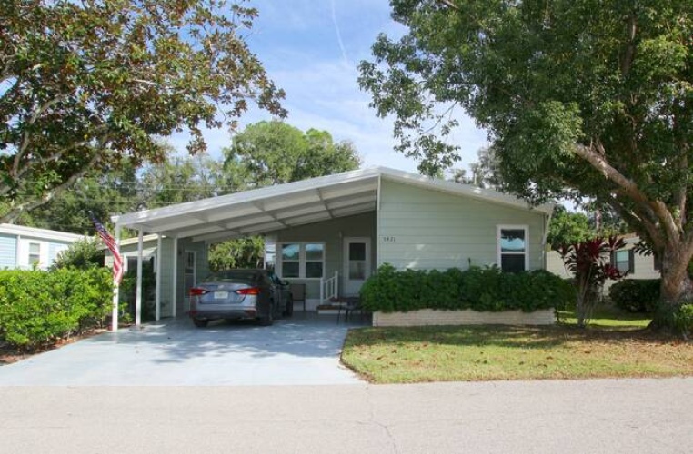 5421 Seven Oaks Dr, Sarasota, Florida 34241, 2 Bedrooms Bedrooms, ,2 BathroomsBathrooms,Mobile/manufactured,For Sale,Seven Oaks Dr,11610650