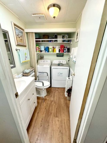 19288 Cedar Crest Ct., North Fort Myers Fl., Florida 33903, 2 Bedrooms Bedrooms, ,2 BathroomsBathrooms,Mobile/manufactured,For Sale,Cedar Crest Ct.,11504525