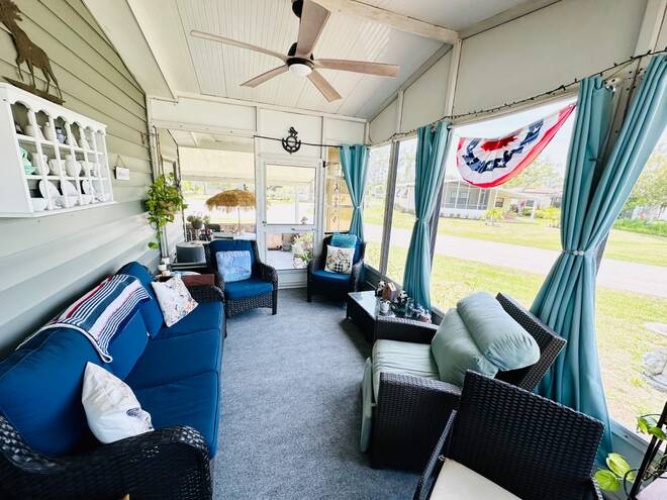 19288 Cedar Crest Ct., North Fort Myers Fl., Florida 33903, 2 Bedrooms Bedrooms, ,2 BathroomsBathrooms,Mobile/manufactured,For Sale,Cedar Crest Ct.,11504525