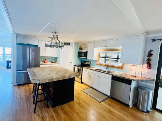 9813 Spyglass Ct., North Fort Myers, Florida 33903, 2 Bedrooms Bedrooms, ,2 BathroomsBathrooms,Mobile/manufactured,For Sale,Spyglass Ct.,11611656