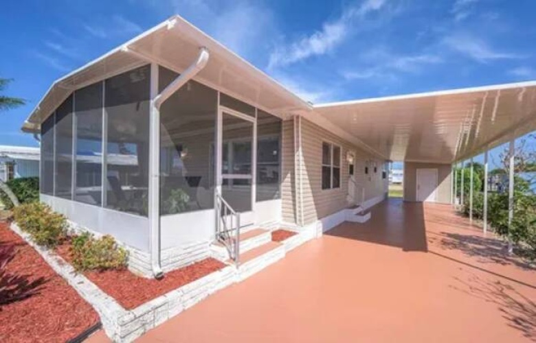 60 Norie Ct., Fort Myers, Florida 33908, 2 Bedrooms Bedrooms, ,2 BathroomsBathrooms,Mobile/manufactured,For Sale,Norie Ct.,11612465
