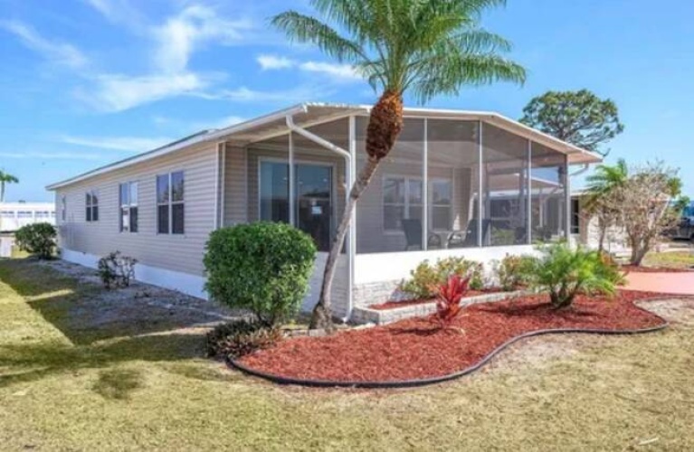 60 Norie Ct., Fort Myers, Florida 33908, 2 Bedrooms Bedrooms, ,2 BathroomsBathrooms,Mobile/manufactured,For Sale,Norie Ct.,11612465