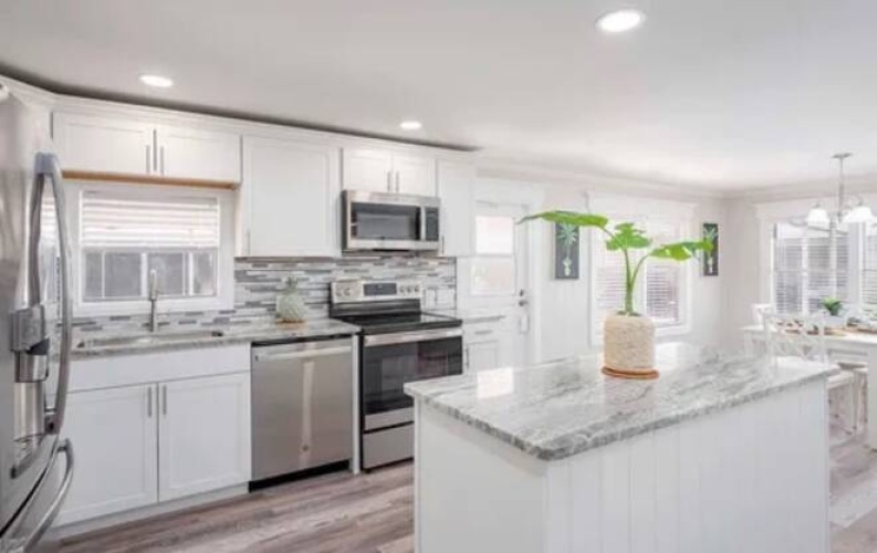 60 Norie Ct., Fort Myers, Florida 33908, 2 Bedrooms Bedrooms, ,2 BathroomsBathrooms,Mobile/manufactured,For Sale,Norie Ct.,11612465