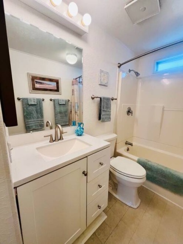 19472 Bermuda Ct., North Fort Myers, Florida 33903, ,2 BathroomsBathrooms,Mobile/manufactured,For Sale,Bermuda Ct.,11613006