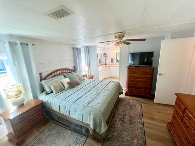 19472 Bermuda Ct., North Fort Myers, Florida 33903, ,2 BathroomsBathrooms,Mobile/manufactured,For Sale,Bermuda Ct.,11613006