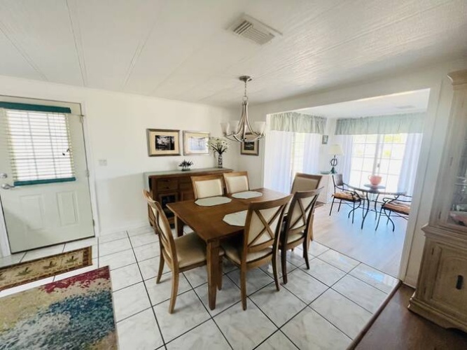 19472 Bermuda Ct., North Fort Myers, Florida 33903, ,2 BathroomsBathrooms,Mobile/manufactured,For Sale,Bermuda Ct.,11613006