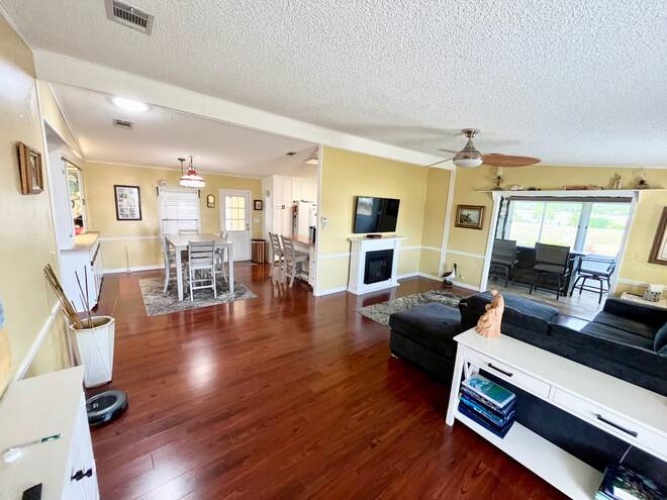 9848 Spyglass ct., North Fort Myers, Florida 33903, 2 Bedrooms Bedrooms, ,2 BathroomsBathrooms,Mobile/manufactured,For Sale,Spyglass ct.,11613612