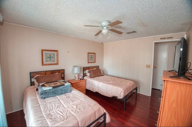 19430 SunAir ct, North Fort Myers, Florida 33903, 2 Bedrooms Bedrooms, ,2 BathroomsBathrooms,Mobile/manufactured,For Sale,SunAir ct,11615325
