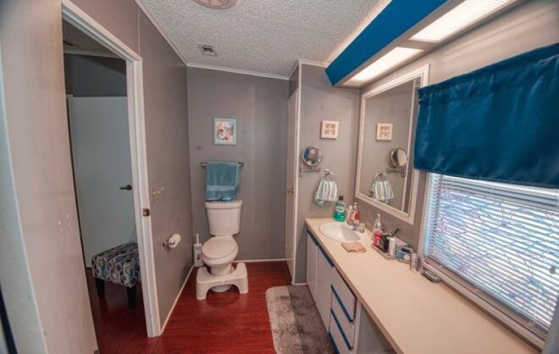 19430 SunAir ct, North Fort Myers, Florida 33903, 2 Bedrooms Bedrooms, ,2 BathroomsBathrooms,Mobile/manufactured,For Sale,SunAir ct,11615325